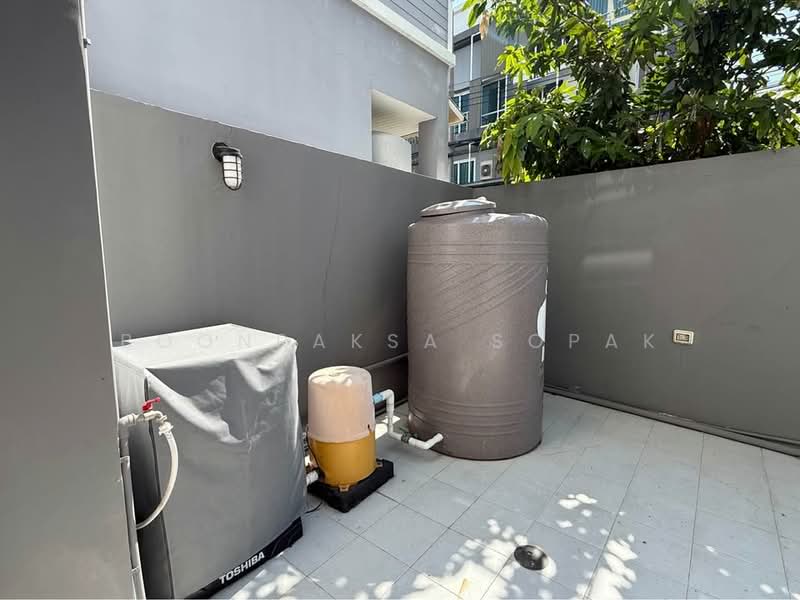 undefined, Bangkok, Wang Thonglang, Bangkok, 3 Bedrooms, 330 sqm, Townhouse For Rent, by Boonraksa Sopak, 500468516 - DDproperty.com