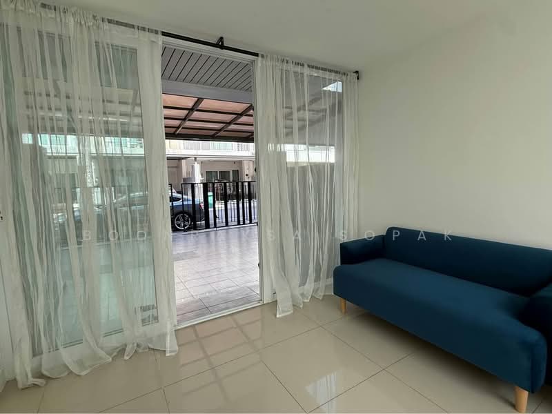 undefined, Bangkok, Wang Thonglang, Bangkok, 3 Bedrooms, 330 sqm, Townhouse For Rent, by Boonraksa Sopak, 500468516 - DDproperty.com