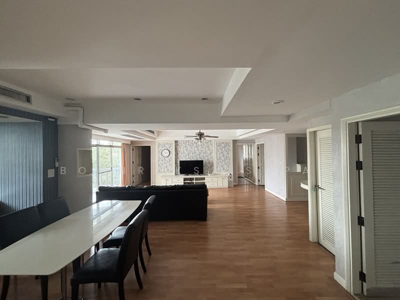 Royal Castle Sukhumvit, Bangkok, 30 Soi Sukhumvit 39, Khlongtoei Nua, Watthana, Bangkok, 3 Bedrooms, 160 sqm, Condo For Rent, by Boonraksa Sopak, 500468526 - DDproperty.com