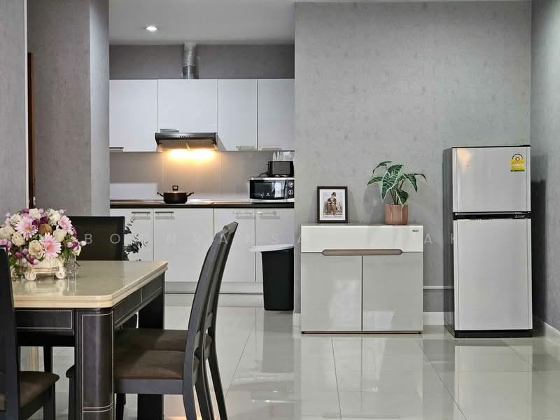 Baan Klang Krung Resort (Ratchada 7) : บ้านกลางกรุงรีสอร์ท รัชดา ซอย7, กรุงเทพ, 7 ซอย รัชดาภิเษก, ดินแดง, กรุงเทพ, 100 ตร.ม., คอนโด ให้เช่า, โดย Boonraksa Sopak, 500468538 - DDproperty.com
