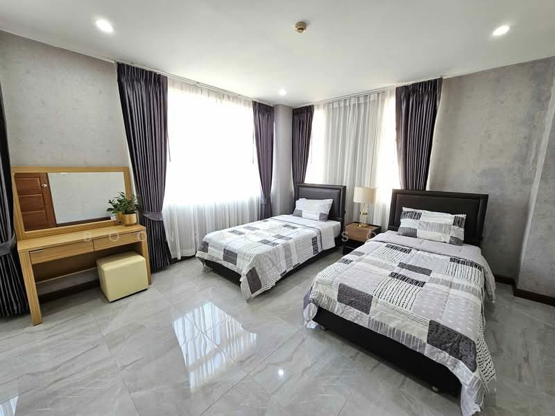Baan Klang Krung Resort (Ratchada 7), Bangkok, 7 Ratchadaphisek Road, Din Daeng, Bangkok, 2 Bedrooms, 100 sqm, Condo For Rent, by Boonraksa Sopak, 500468538 - DDproperty.com