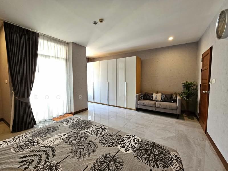 Baan Klang Krung Resort (Ratchada 7), Bangkok, 7 Ratchadaphisek Road, Din Daeng, Bangkok, 2 Bedrooms, 100 sqm, Condo For Rent, by Boonraksa Sopak, 500468538 - DDproperty.com