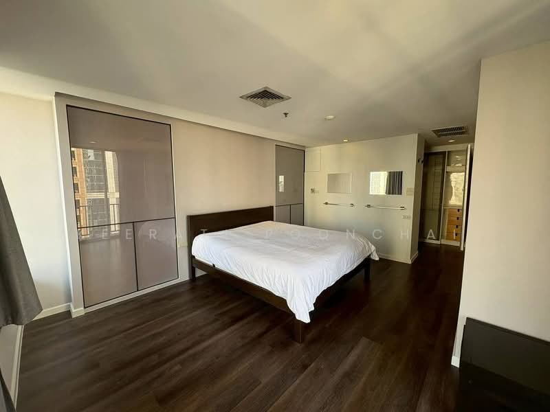 Langsuan Ville, Bangkok, 50 Soi Langsuan, Lumphini, Pathum Wan, Bangkok, 3 Bedrooms, 215 sqm, Condo For Rent, by Keerati Poonchai, 500468564 - DDproperty.com