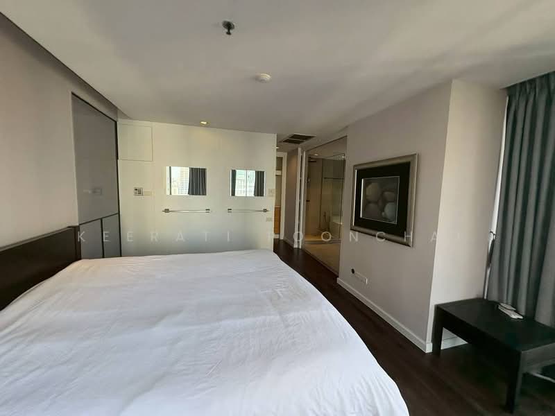 Langsuan Ville, Bangkok, 50 Soi Langsuan, Lumphini, Pathum Wan, Bangkok, 3 Bedrooms, 215 sqm, Condo For Rent, by Keerati Poonchai, 500468564 - DDproperty.com