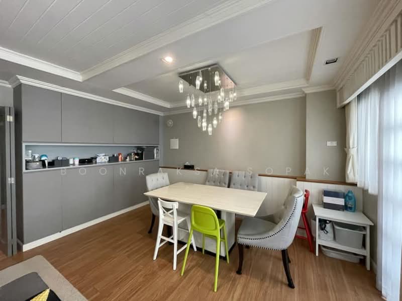 Top View Tower, Bangkok, Soi Sukhumvit 59, Khlong Tan Nua, Watthana, Bangkok, 3 Bedrooms, 120 sqm, Condo For Rent, by Boonraksa Sopak, 500468575 - DDproperty.com