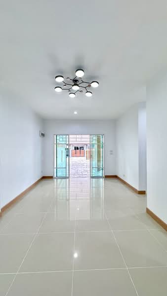 สิรารมย์ พาร์ค โสธร, Chachoengsao, Sothon, Muang Chachoengsao, Chachoengsao, 2 Bedrooms, 120 sqm, Semi-Detached House (Twin House) For Sale, by กิตติพิชญ์ เดชดำรง, 500468651 - DDproperty.com