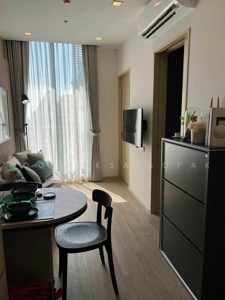 Noble State 39, Bangkok, 35 Soi Sukhumvit 39, Khlong Tan Nua, Watthana, Bangkok, 1 Bedroom, 30 sqm, Condo For Rent, by Boonraksa Sopak, 500468652 - DDproperty.com