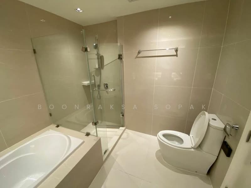 Vtara Sukhumvit 36, Bangkok, 118 Soi Saen Sabai, Phra Kanong, Khlong Toei, Bangkok, 2 Bedrooms, 55 sqm, Condo For Rent, by Boonraksa Sopak, 500468663 - DDproperty.com