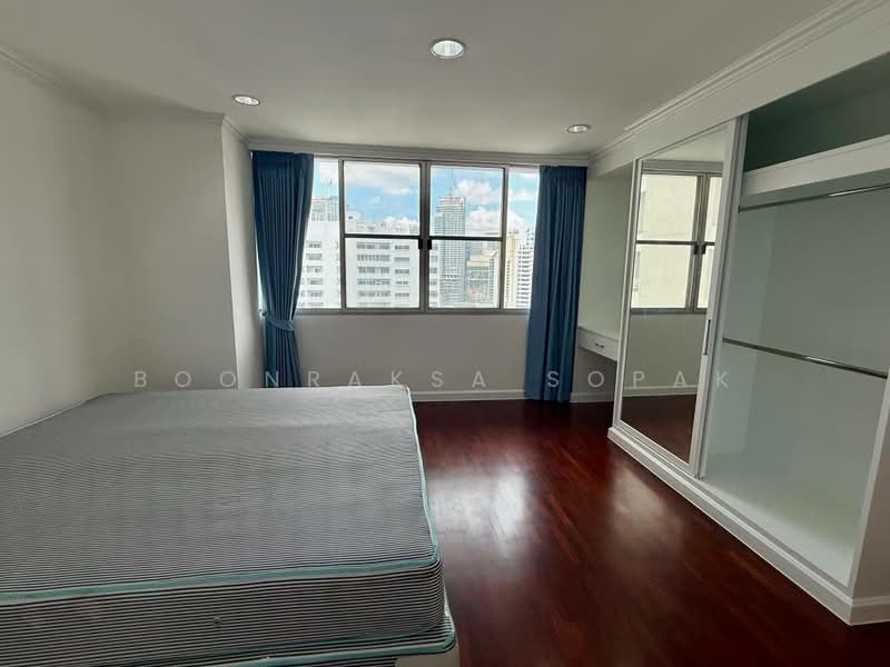 D.S. Tower 1 Sukhumvit 33, Bangkok, Soi Phrom Chit, Khlong Tan Nua, Watthana, Bangkok, 3 Bedrooms, 236 sqm, Condo For Rent, by Boonraksa Sopak, 500468664 - DDproperty.com