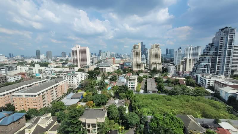 Royal Castle Sukhumvit : รอยัล คาสเซอร์ สุขุมวิท, กรุงเทพ, 30 ซอยสุขุมวิท 39, คลองเตยเหนือ, วัฒนา, กรุงเทพ, 160 ตร.ม., คอนโด ให้เช่า, โดย Juthabhorn Uppachit (Amy), 500468691 - DDproperty.com