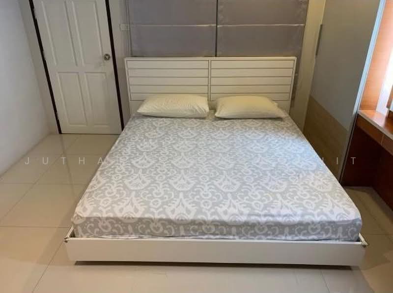 Sukhumvit Living Town, Bangkok, 299 Sukhumvit 21 Road, Khlongtoei Nua, Watthana, Bangkok, 2 Bedrooms, 67 sqm, Condo For Rent, by Juthabhorn Uppachit (Amy), 500468696 - DDproperty.com