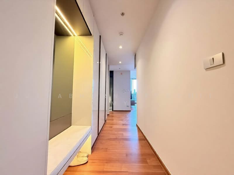 One Altitude Charoenkrung, Bangkok, 98 1 Chan Rd, Wat Prayakrai, Bang Kho Laem, Bangkok, 2 Bedrooms, 89 sqm, Condo For Rent, by Juthabhorn Uppachit (Amy), 500468699 - DDproperty.com