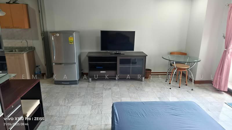 Phasuk Condo, Bangkok, 39/67 Rama 6 Road, Samsen Nai, Phaya Thai, Bangkok, 1 Bedroom, 38 sqm, Condo For Rent, by Pemika Aukkaraleekul, 500468743 - DDproperty.com