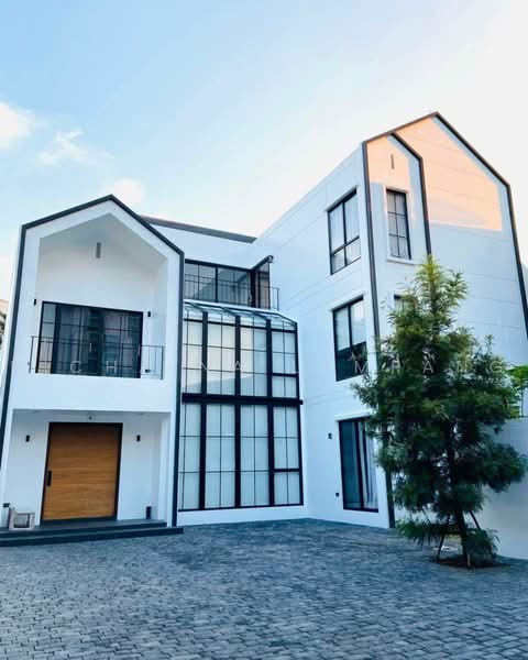 6-BR House, Bangkok, Bang Lam Phu Lang, Khlong San, Bangkok, 6 Bedrooms, 530 sqm, Single Detached House For Sale, by Nicha Na Lampang, 500468785 - DDproperty.com