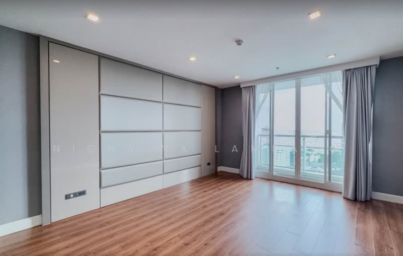 Eight Thonglor Residence, Bangkok, Eight Thonglor Building 88/36, Khlong Tan Nua, Watthana, Bangkok, 3 Bedrooms, 236 sqm, Condo For Sale, by Nicha Na Lampang, 500468790 - DDproperty.com