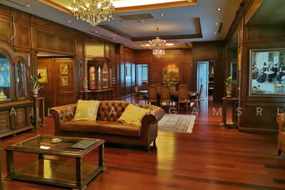ขาย - Le Raffine Jambunuda Sukhumvit 31 : เลอรัฟฟิเน่ ชมพูนุช สุขุมวิท 31, กรุงเทพ