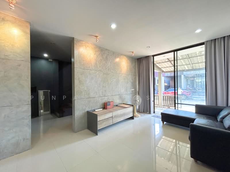 The Season Phetkasem 69, Bangkok, 79 Road along Khlong Phasi Charoen, southern side, Nong Kham, Nong Khaem, Bangkok, 3 Bedrooms, 140 sqm, Single Detached House For Sale, by Punpapa Rassamee, 500468819 - DDproperty.com