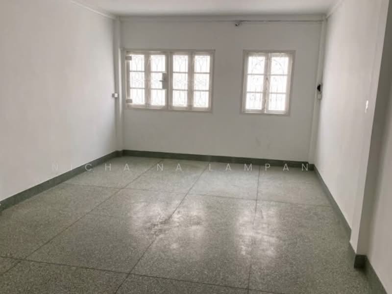 2-BR Townhouse, Bangkok, Khlongtoei Nua, Watthana, Bangkok, 2 Bedrooms, 141 sqm, Townhouse For Sale, by Nicha Na Lampang, 500468841 - DDproperty.com