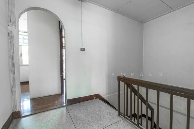 4-BR Townhouse, Bangkok, Thung Maha Mek, Sathon, Bangkok, 4 Bedrooms, 250 sqm, Townhouse For Sale, by Nicha Na Lampang, 500468860 - DDproperty.com