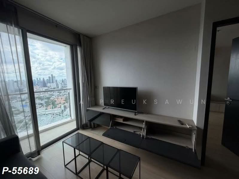 Le Luk Condominium, Bangkok, 1599 291 Sukhumvit Rd, Phra Kanong Nua, Watthana, Bangkok, 2 Bedrooms, 60 sqm, Condo For Rent, by Susira Prueksawun, 500468866 - DDproperty.com