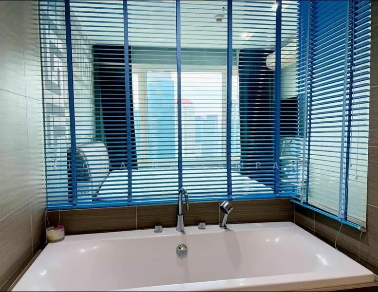 Siri At Sukhumvit, Bangkok, 902 Sukhumvit Road, Phra Kanong, Khlong Toei, Bangkok, 2 Bedrooms, 70 sqm, Condo For Sale, by Nicha Na Lampang, 500468877 - DDproperty.com