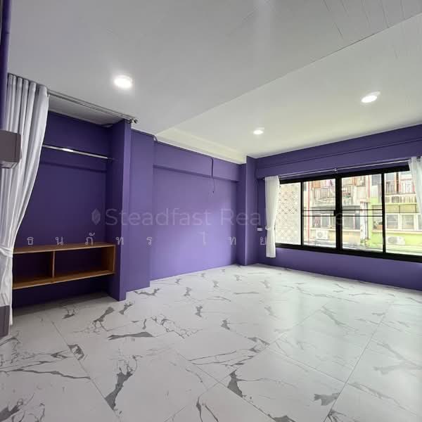 อาคารพาณิชย์ ซอยลาดพร้าว 47, กรุงเทพ, สะพานสอง, วังทองหลาง, กรุงเทพ, 100 ตร.ม., ตึกแถว-อาคารพาณิชย์ ให้เช่า, โดย ธนภัทร ไทยจินดา, 500468885 - DDproperty.com