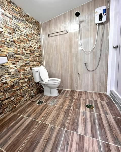 3-BR House, Chon Buri (Pattaya), Nong Pru, Bang Lamung (Pattaya), Chon Buri (Pattaya), 3 Bedrooms, 130 sqm, Single Detached House For Sale, by Harrison Chong, 500468887 - DDproperty.com