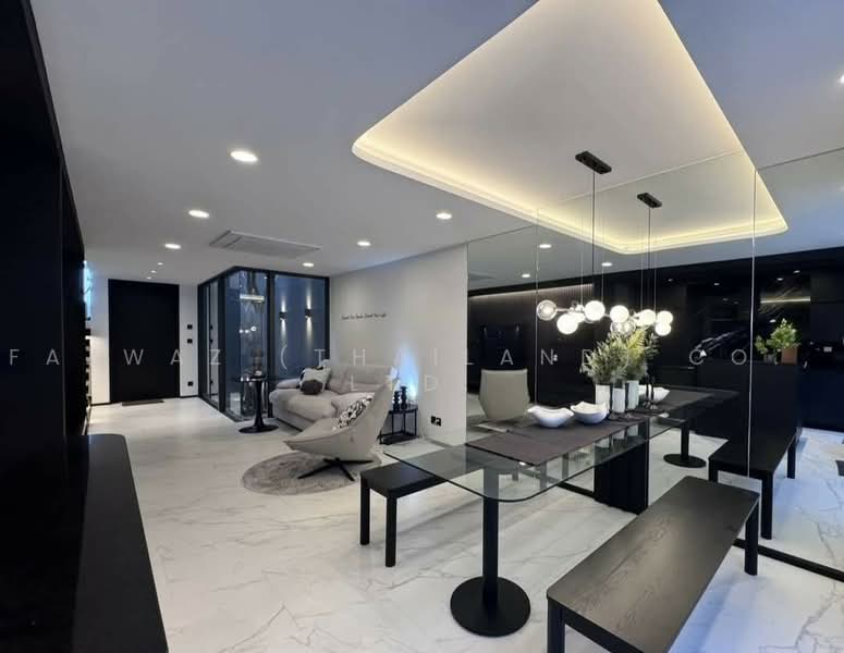 Luxury 3BR Lat Phrao House Near Central EastVille—Only 4 Units, Bangkok, Lat Phrao, Bangkok, 3 Bedrooms, 245 sqm, Single Detached House For Sale, by Fazwaz (Thailand) Co., Ltd., 500468888 - DDproperty.com