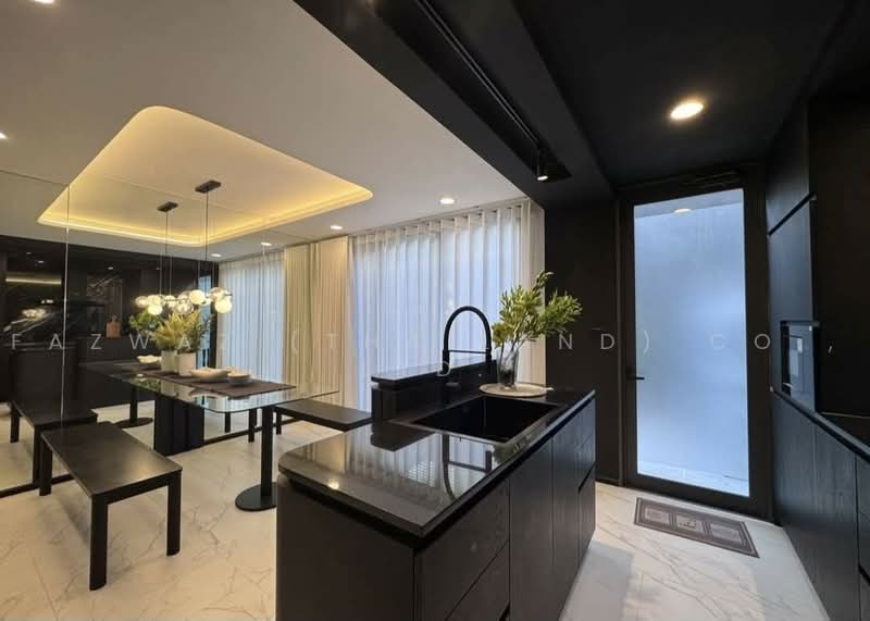 Luxury 3BR Lat Phrao House Near Central EastVille—Only 4 Units, Bangkok, Lat Phrao, Bangkok, 3 Bedrooms, 245 sqm, Single Detached House For Sale, by Fazwaz (Thailand) Co., Ltd., 500468888 - DDproperty.com