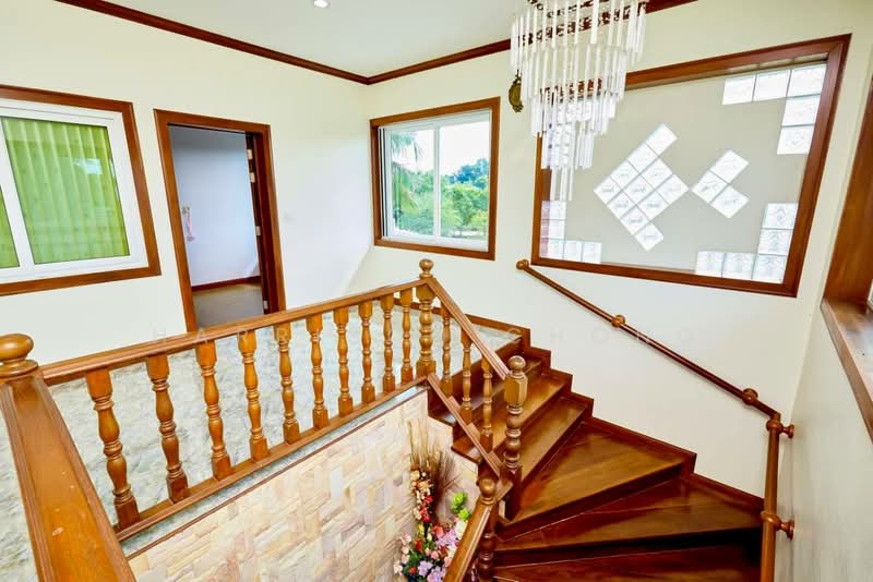 undefined, Chon Buri (Pattaya), Poong, Bang Lamung (Pattaya), Chon Buri (Pattaya), 6 Bedrooms, 780 sqm, Villa For Sale, by Harrison Chong, 500468923 - DDproperty.com