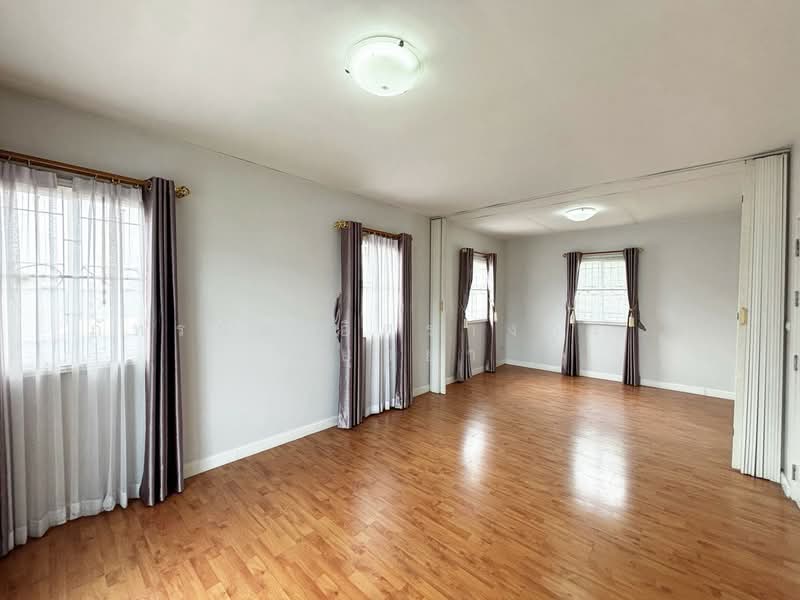 Prueksa Village 17, Pathum Thani, Bang Yitho, Thanyaburi, Pathum Thani, 4 Bedrooms, 233 sqm, Single Detached House For Sale, by ภัทรนัน อิศรางกูร ณ อยุธยา, 500468926 - DDproperty.com