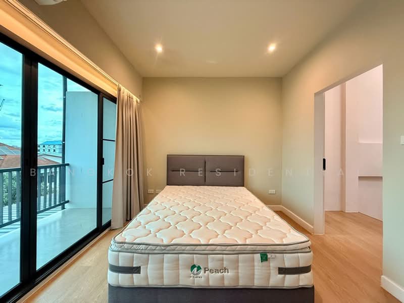 Regent 71 Place, Bangkok, Phra Kanong Nua, Watthana, Bangkok, 5 Bedrooms, 350 sqm, Townhouse For Rent, by Bangkok Residential, 500468944 - DDproperty.com