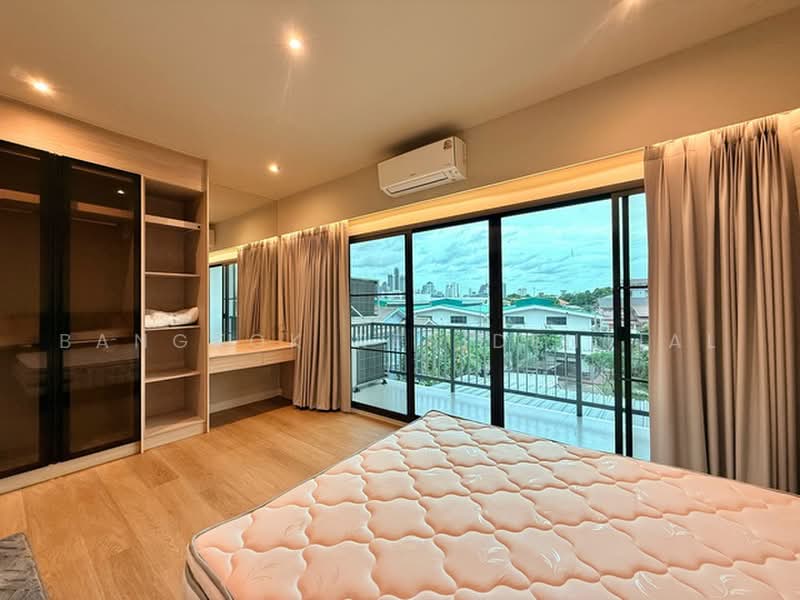 Regent 71 Place, Bangkok, Phra Kanong Nua, Watthana, Bangkok, 5 Bedrooms, 350 sqm, Townhouse For Rent, by Bangkok Residential, 500468944 - DDproperty.com