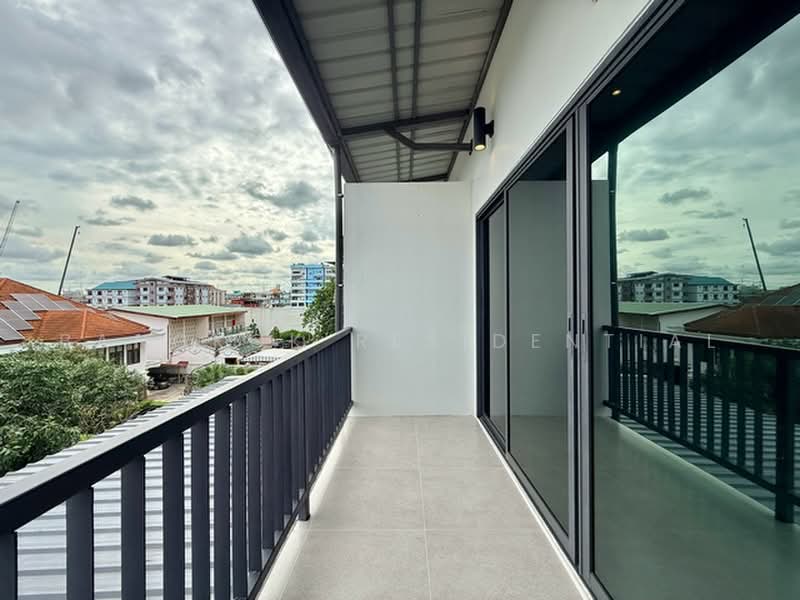 Regent 71 Place : รีเจนท์ 71 เพลส, กรุงเทพ, พระโขนงเหนือ, วัฒนา, กรุงเทพ, 350 ตร.ม., ทาวน์เฮ้าส์ ให้เช่า, โดย Bangkok Residential, 500468944 - DDproperty.com