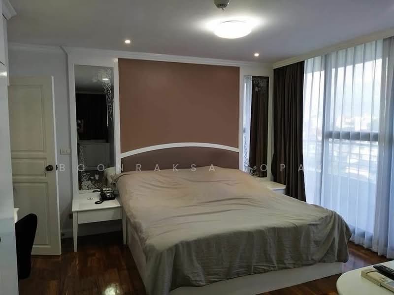 Supalai Place Sukhumvit 39, Bangkok, 175-179 Soi Sukhumvit 39 Sukhumvit Road, Khlong Tan Nua, Watthana, Bangkok, 2 Bedrooms, 122 sqm, Condo For Rent, by Boonraksa Sopak, 500468948 - DDproperty.com