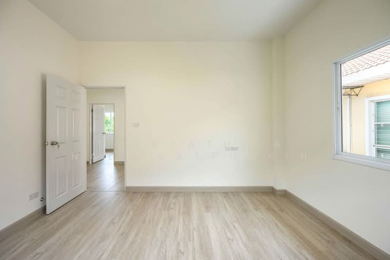 Prinyada Light Rama 5, Nonthaburi, Ratchapruek Road, Bang Krang, Muang Nonthaburi, Nonthaburi, 4 Bedrooms, 145 sqm, Single Detached House For Sale, by Thanyathita Nalinratphokin, 500468986 - DDproperty.com