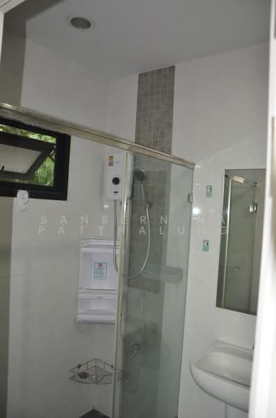 Atoll Wongwaen-Lamlukka, Pathum Thani, Lam Luk Ka Road, Lat Sawai, Lam Luk Ka, Pathum Thani, 5 Bedrooms, 200 sqm, Single Detached House For Rent, by Sansern Na Patthalung, 500468987 - DDproperty.com