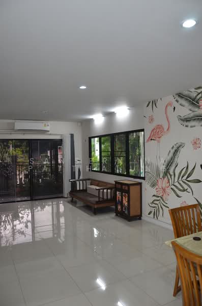 Atoll Wongwaen-Lamlukka, Pathum Thani, Lam Luk Ka Road, Lat Sawai, Lam Luk Ka, Pathum Thani, 5 Bedrooms, 200 sqm, Single Detached House For Rent, by Sansern Na Patthalung, 500468987 - DDproperty.com