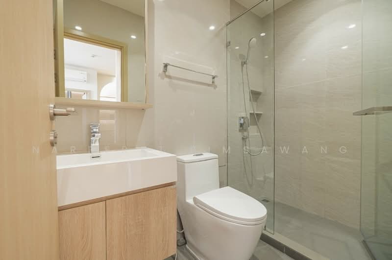 Maru Ekkamai 2, Bangkok, 70-5 Sukhumvit 63 Road, Phra Kanong Nua, Watthana, Bangkok, 2 Bedrooms, 60 sqm, Condo For Rent, by Nareerat Pimsawang, 500468998 - DDproperty.com