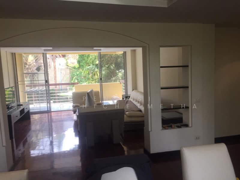 Charktip Court, Bangkok, 62 Soi Sukhumvit 51, Khlongtoei Nua, Watthana, Bangkok, 3 Bedrooms, 200 sqm, Apartment For Rent, by Pensasi Ongphichetmetha, 500469005 - DDproperty.com