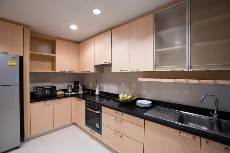 Baan Sawasdee, Bangkok, 42-1 Soi Sukhumvit 31, Khlongtoei Nua, Watthana, Bangkok, 4 Bedrooms, 378 sqm, Apartment For Rent, by Pensasi Ongphichetmetha, 500469024 - DDproperty.com