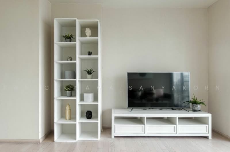 Noble Solo, Bangkok, 988 Thong Lo, Khlong Tan Nua, Watthana, Bangkok, 1 Bedroom, 67 sqm, Condo For Rent, by Sanick Sawaisanyakorn, 500469064 - DDproperty.com