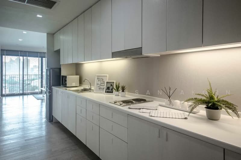 Noble Solo, Bangkok, 988 Thong Lo, Khlong Tan Nua, Watthana, Bangkok, 1 Bedroom, 67 sqm, Condo For Rent, by Sanick Sawaisanyakorn, 500469064 - DDproperty.com