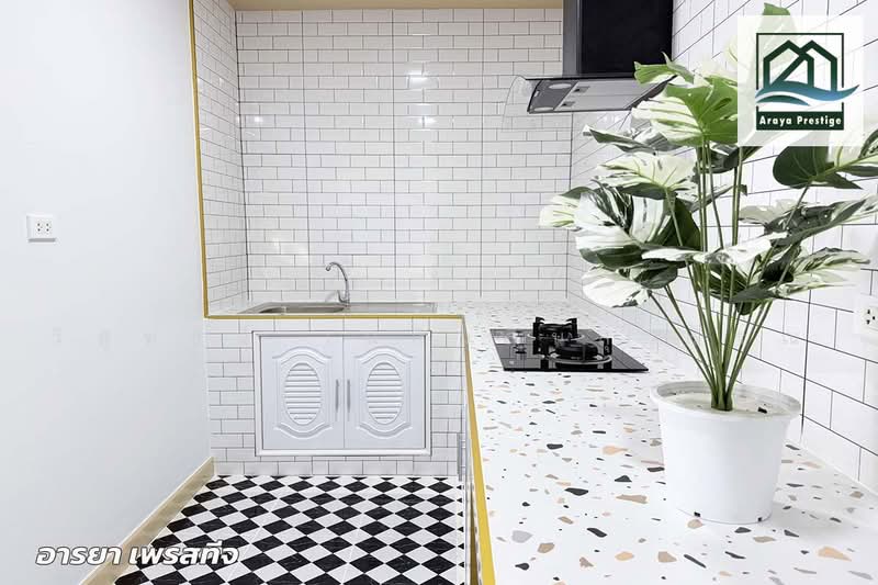 หมู่บ้านกิตติชัยวิลล่า 3, Bangkok, Khu Fang Nua, Nong Chok, Bangkok, 2 Bedrooms, 86 sqm, Townhouse For Sale, by วิสุทธินี เฉลิมสินสุวรรณ, 500469070 - DDproperty.com
