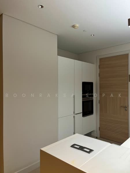Sindhorn Residence : สินธร เรสซิเดนซ์ หลังสวน, กรุงเทพ, 54 ซอยต้นสน, ลุมพินี, ปทุมวัน, กรุงเทพ, 112 ตร.ม., คอนโด ให้เช่า, โดย Boonraksa Sopak, 500469073 - DDproperty.com