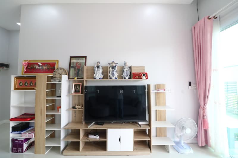 Affordable 3-BRM, 2.5-BATH Modern Home for Sale in Udon Thani, Thailand, Udon Thani, Nong Khon Kwang, Muang Udon Thani, Udon Thani, 3 Bedrooms, 210 sqm, Single Detached House For Sale, by วีรภัทรา ดาร์เปอร์, 500469149 - DDproperty.com