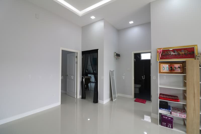 Affordable 3-BRM, 2.5-BATH Modern Home for Sale in Udon Thani, Thailand, Udon Thani, Nong Khon Kwang, Muang Udon Thani, Udon Thani, 3 Bedrooms, 210 sqm, Single Detached House For Sale, by วีรภัทรา ดาร์เปอร์, 500469149 - DDproperty.com