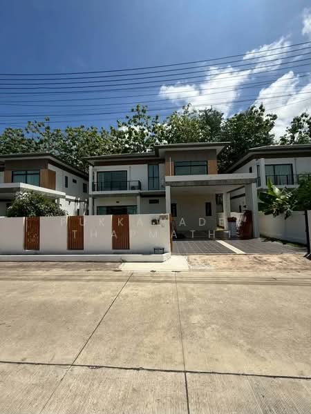Tropical Village 2 Huai Yai, Chon Buri (Pattaya), 63/4 Village No. 3, Huai Yai, Bang Lamung (Pattaya), Chon Buri (Pattaya), 4 Bedrooms, 280 sqm, Single Detached House For Sale, by Pukkawadee Thapmathi, 500469180 - DDproperty.com