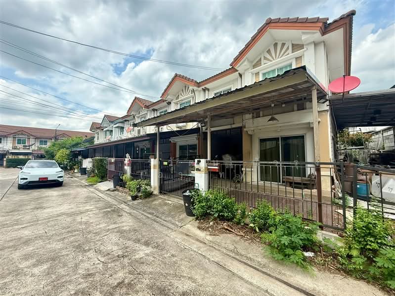 Pruksa Ville 23 Ramintra-Phrayasuren : หมู่บ้านพฤกษาวิลล์ 23 (รามอินทรา - พระยาสุเรนทร์), กรุงเทพ, 21 แยก 3 ซอยพระยาสุเรนทร์ 21 แยก 3, บางชัน, คลองสามวา, กรุงเทพ, 110 ตร.ม., ทาวน์เฮ้าส์ ขาย, โดย คุณ จิรวัฒน์ บัวรุ่ง (อาร์ท), 500469183 - DDproperty.com