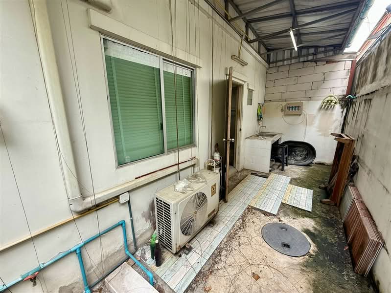 Pruksa Ville 23 Ramintra-Phrayasuren, Bangkok, 21 แยก 3 Phraya Suren Soi 21, Yaek 3, Bang Chun, Khlong Sam Wa, Bangkok, 3 Bedrooms, 110 sqm, Townhouse For Sale, by คุณ จิรวัฒน์ บัวรุ่ง (อาร์ท), 500469183 - DDproperty.com